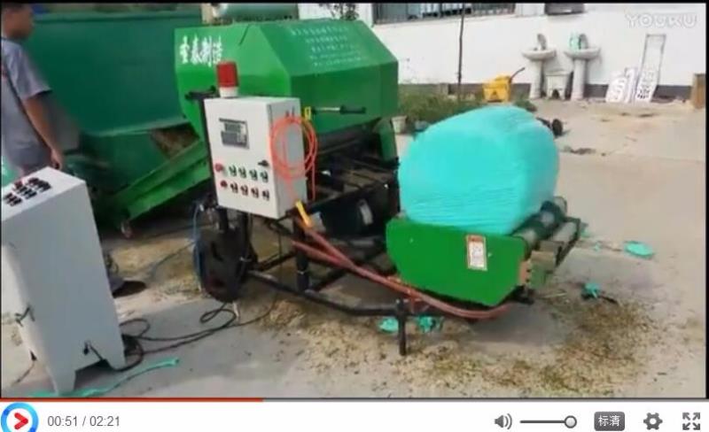 自動(dòng)進(jìn)料青貯打包機(jī)工作過(guò)程展示