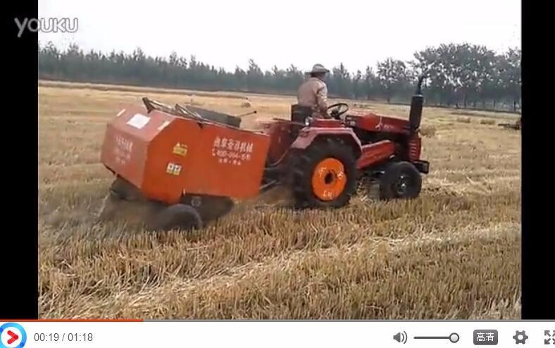 行走式打捆機(jī)使用現(xiàn)場(chǎng)