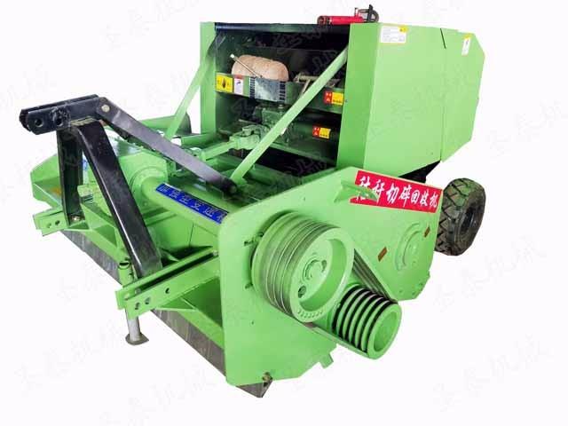 自走式稻草打捆機(jī)